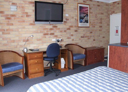 Yamba Beach Motel - Tourism Adelaide 3