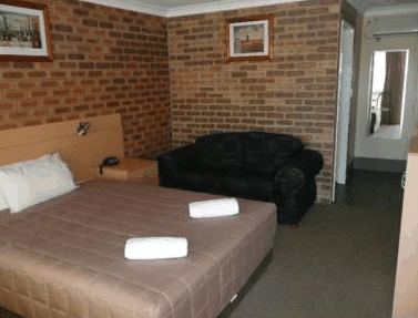 Jumbuck Motor Inn - Tourism Adelaide 2