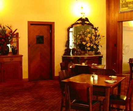 Monarch Motel Hotel - Tourism Adelaide 2