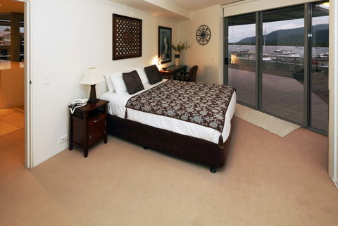 Cairns Luxury Apartments, Harbourlights Complex - Tourism Adelaide 5