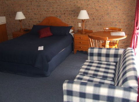 Swaggers Motor Inn, Yass - Tourism Adelaide 3