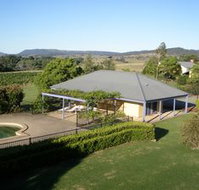 Tranquil Vale Vineyard - Tourism Adelaide