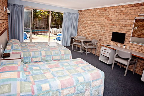 Sunshine Coast Motor Lodge - Tourism Adelaide 0