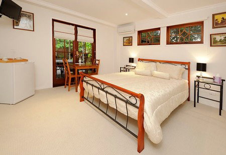 Harbourside B&B - Tourism Adelaide 1