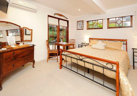 Harbourside B&B - Tourism Adelaide 3