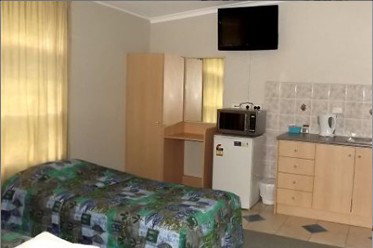 Mount Gravatt Motel - Tourism Adelaide 0