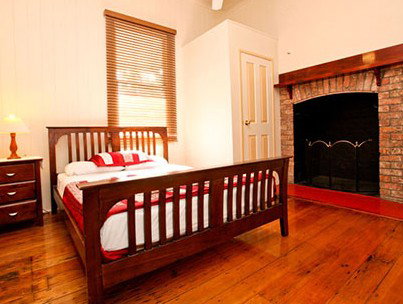 Bowen Terrace Accommodation  - Tourism Adelaide 2