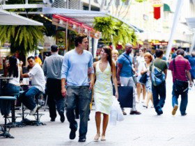 Queen Street Mall - Tourism Adelaide 1