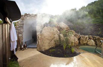 Peninsula Hot Springs - Tourism Adelaide 1