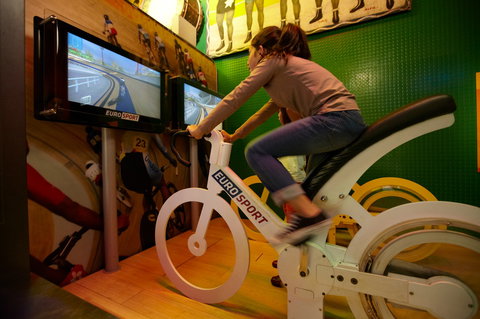 Melbourne Cricket Ground - Tourism Adelaide 1