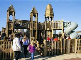 Jubilee Park Adventure Playground - Tourism Adelaide 0