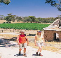 Inchiquin Lake - Tourism Adelaide
