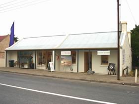 Goolwa Artworx Gallery - Tourism Adelaide 0