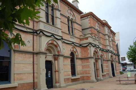 Riddoch Art Gallery - Tourism Adelaide 0