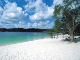 Lake McKenzie - Tourism Adelaide 0
