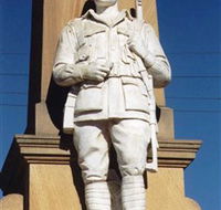 Beaudesert War Memorial - Tourism Adelaide