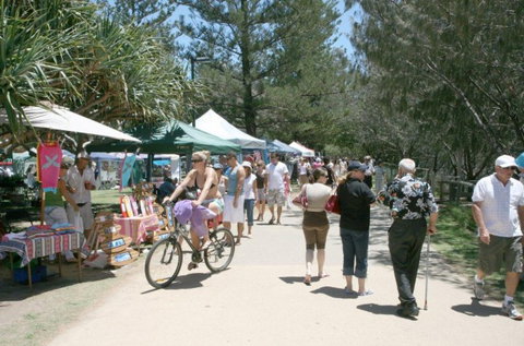 Burleigh Heads Markets - Tourism Adelaide 5