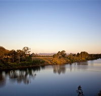 Lake Wivenhoe - Tourism Adelaide