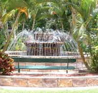 Bauer and Wiles Memorial Fountain - Tourism Adelaide