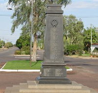 Winton War Memorial - Tourism Adelaide