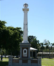 World War I Memorial Cenotaph And Jubilee Park - Tourism Adelaide 0