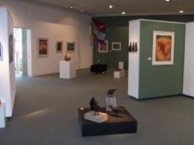 Warwick Art Gallery - Tourism Adelaide 0