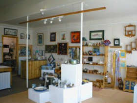 Great Alpine Gallery - Tourism Adelaide 0