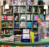Lorne Beach Books - Tourism Adelaide