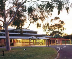 Swan Hill Regional Art Gallery - Tourism Adelaide 0