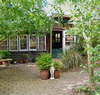 Gumnut Hideaway Gallery - Tourism Adelaide
