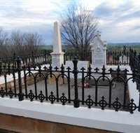 Hamilton Humes Grave - Tourism Adelaide