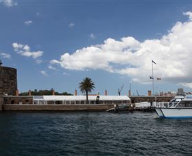 H2O Maxi Taxis - Tourism Adelaide 0