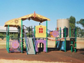 Charleville - Graham Andrews Parklands - Tourism Adelaide 4