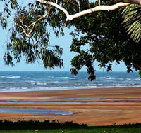 Beachfront Hotel - Tourism Adelaide