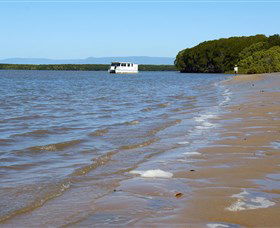 Taylors Beach - Tourism Adelaide 1