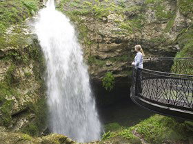 Cave Gardens - Tourism Adelaide 2
