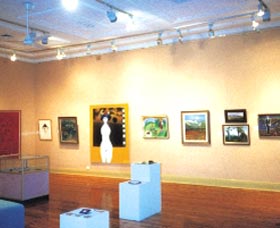 Griffith Regional Art Gallery - Tourism Adelaide 0