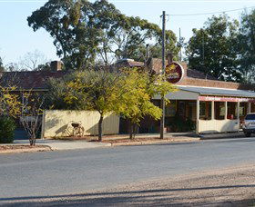 Tallimba Hotel - Tourism Adelaide 1