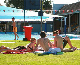 Dubbo Aquatic Leisure Centre - Tourism Adelaide 1