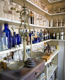 Dow's Pharmacy - Tourism Adelaide 0