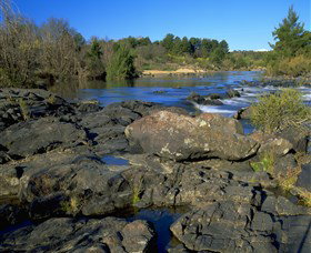 Kambah Pool To Pine Island - Tourism Adelaide 0