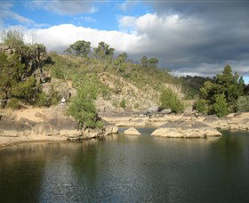 Kambah Pool To Pine Island - Tourism Adelaide 2