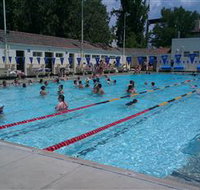 Manuka Pool - Tourism Adelaide