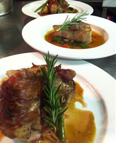 Djinta Djinta Winery And De Vine Restaurant - Tourism Adelaide 0