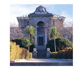 Lambie Town Walk - Tourism Adelaide 0