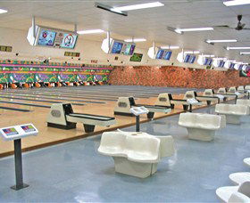 Bateau Bay Ten Pin Bowl - Tourism Adelaide 0