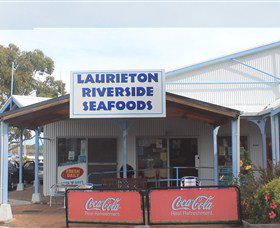 Laurieton Riverside Seafoods - Tourism Adelaide 1
