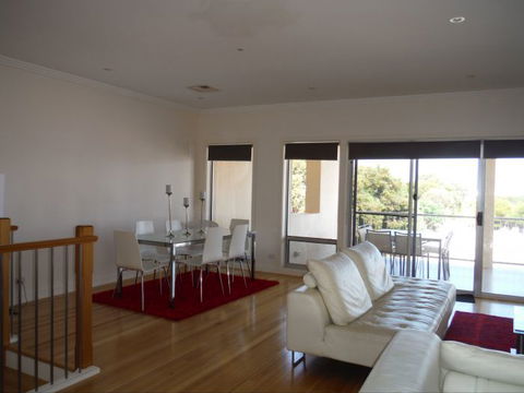 Avalon A - Tourism Adelaide 1