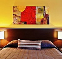 Governor Macquarie Motor Inn - Tourism Adelaide