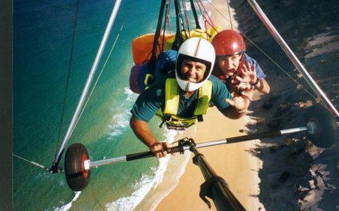 David Cookman–Sunshine Coast Hang Gliding - Tourism Adelaide 0